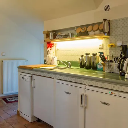 Kapr Guest house